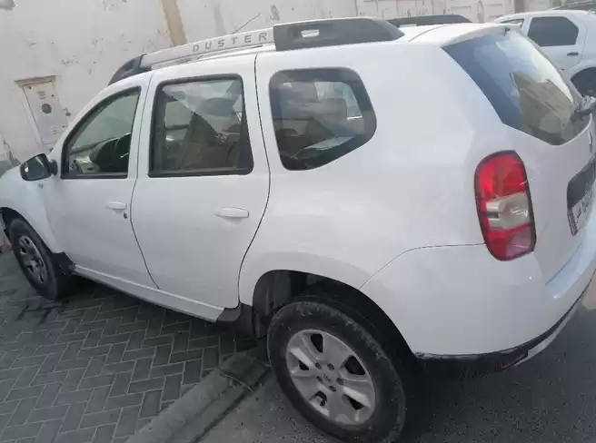 Utilisé Renault Unspecified À vendre au Doha #5385 - 1  image 